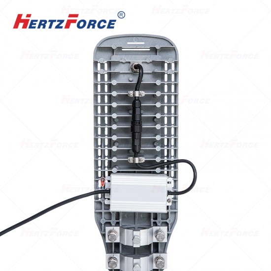 LED道路灯 功率100W   