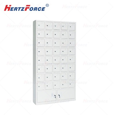 下档手机存放柜 40门 1700*900*225mm